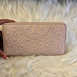 Light Pink Leather Tory Burch Fleming  Wallet Brand New